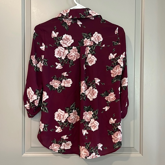 Fortune & Ivy Christelle Button Down Blouse - Picture 4 of 4